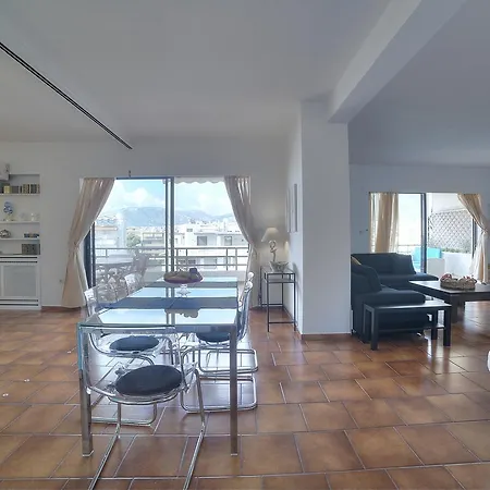 Glyfada Riviera Apartment Athens